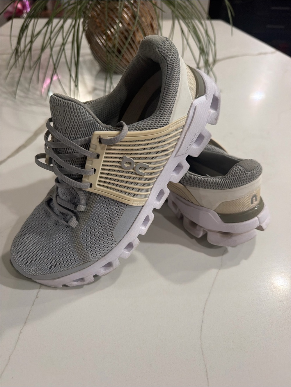 On Running Women's Cloud Sneakers - Gray and Cream